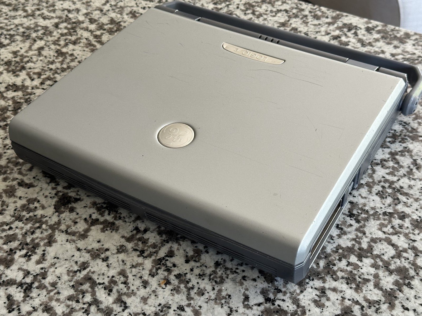 GE LOGIQ e Portable Ultrasound System