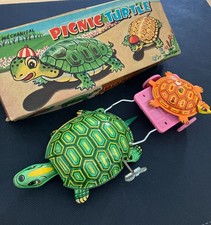Usagiya Tin Wind-Up Toy Picnic Turtle W/BOX F/S FEDEX