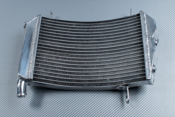 Radiateur eau upper Racing Ducati Streetfighter 1098 finition aluminium premium soudé TIG