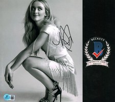KATHRYN NEWTON SIGNED BEAUTIFUL LEGGY BLONDE ACTRESS 8X10 PHOTO BECKETT BAS COA