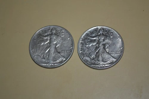 PAIR OF (2) 1942 1943  PHILLY WALKING LIBERTY HALF DOLLAR COINS 90% SILVER VF+