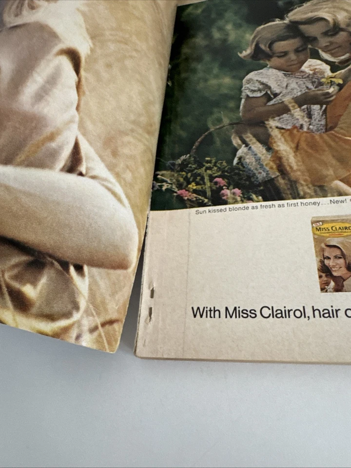 Cosmopolitan Magazine November 1968 - Veronica Hamel Cover - Image 4 of 4