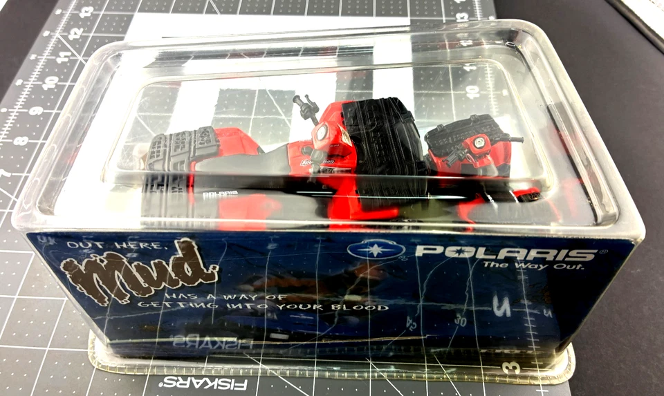 ERTL 1:18 Polaris Got Mud Die Cast ATV, 4 Wheelers, Two Pack, Red and Black KK - Image 3 of 4