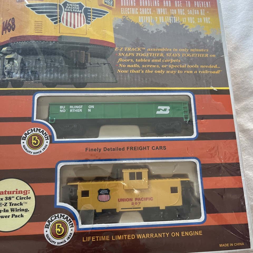 Bachman Challenger HO Scale Electronic Train Set EZ Track System