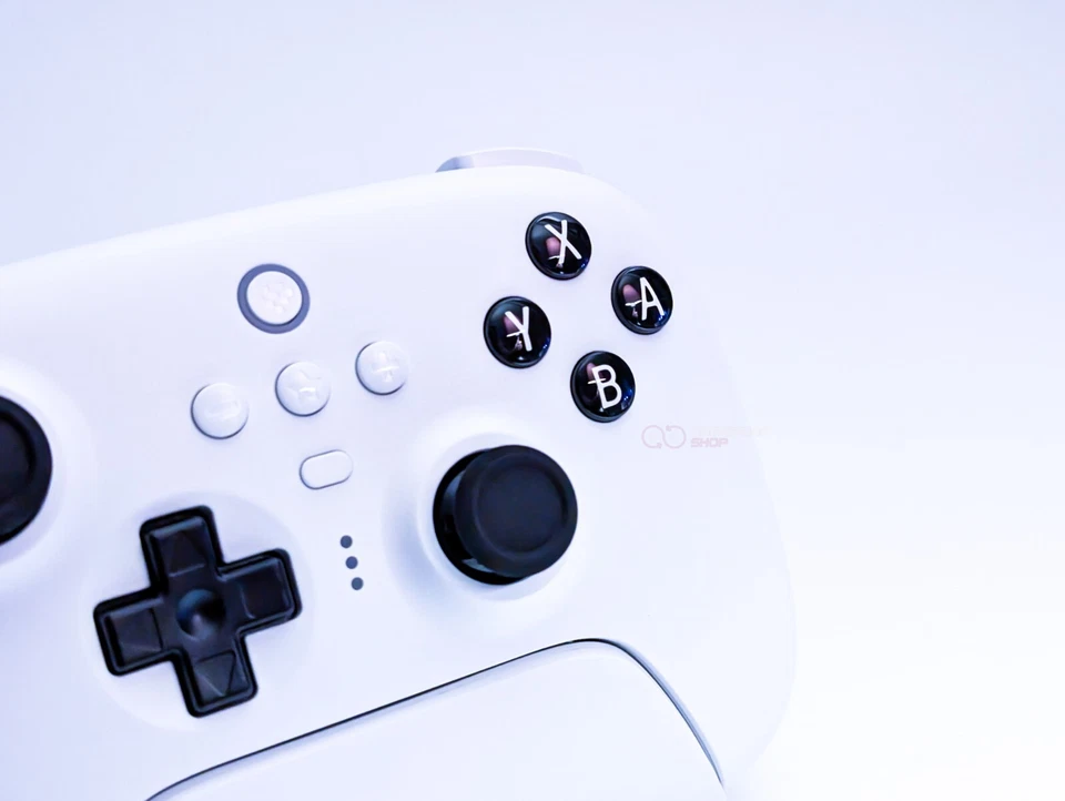 8BitDo Ultimate Bluetooth Controller and Dock for Nintendo Switch - UK Stock - Image 3 of 4