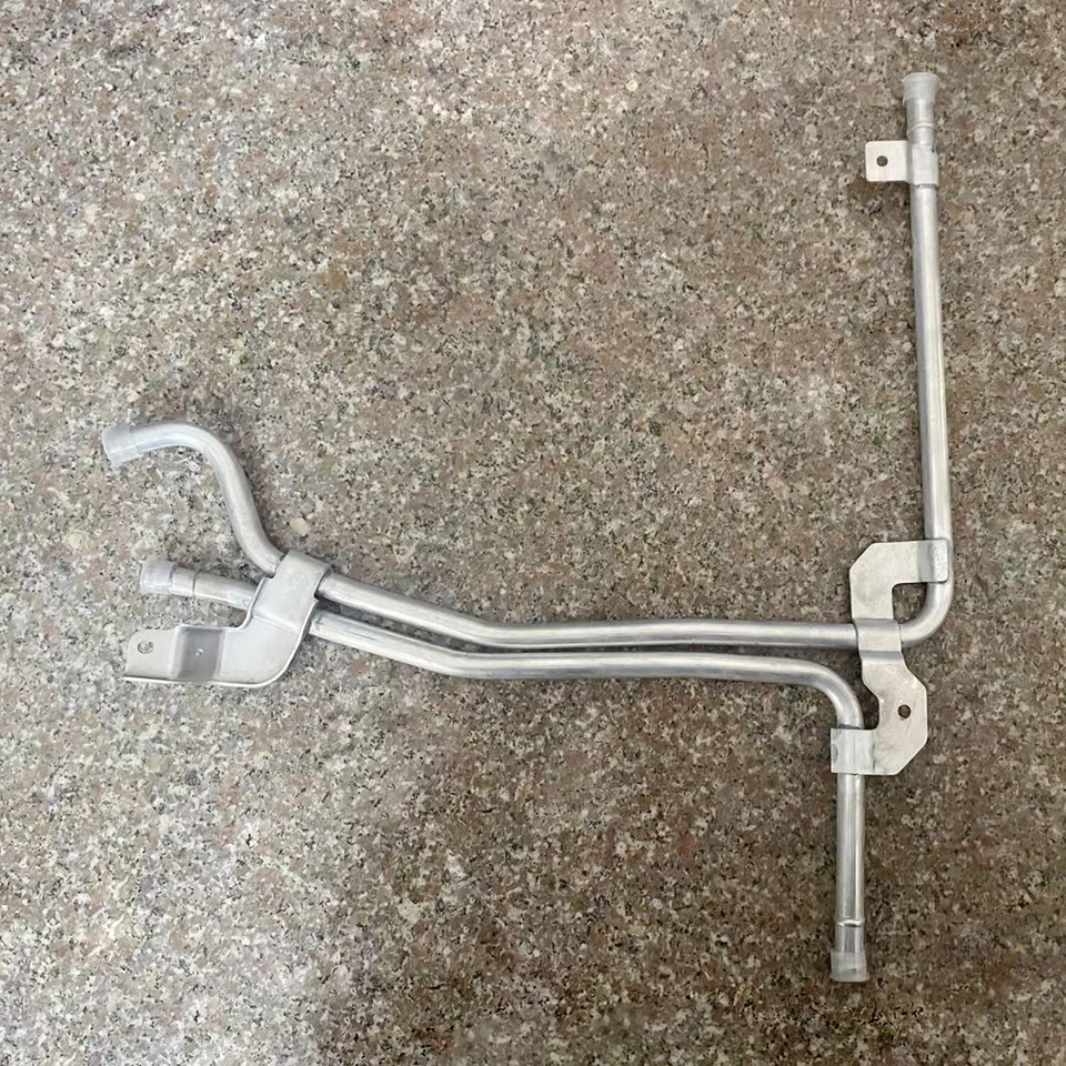 1 PCS For Audi 2007-2018 A4 A5 A6 A7 2.0L 06E121083F Oil Cooler Coolant Tube - Изображение 2 из 4