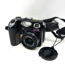 Vintage Nikon Coolpix 5000 Digital Camera 5MP 3x Zoom 28mm Wide LCD Flash RAW