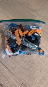 LEGO TECHNIC: Container Yard (42062)