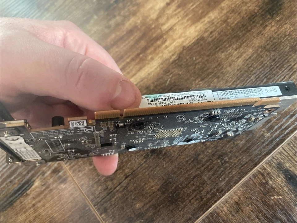 Sapphire Pulse RX6400 Low Profile 4GB DDR6 Clock with HDMI and DP Ports, 2321MHz - Image 4 of 4