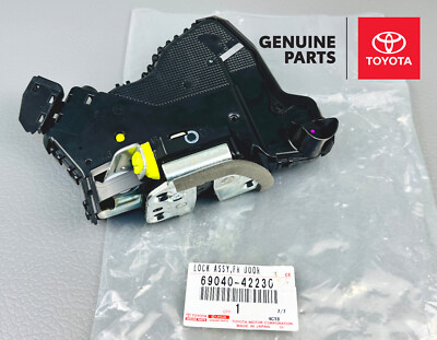 69040-42230 Oem Toyota Land Cruiser Camry Corolla IQ Front Left