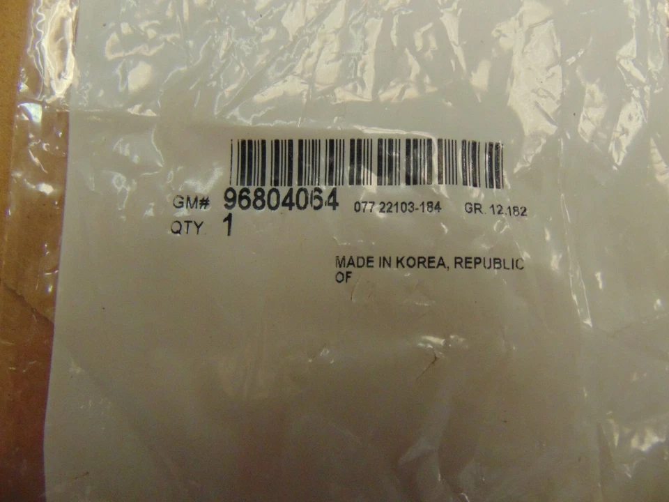 Chevrolet Captiva Sport 2008-2016 emblema puerta izquierda 96804064 Foto 2 de 2