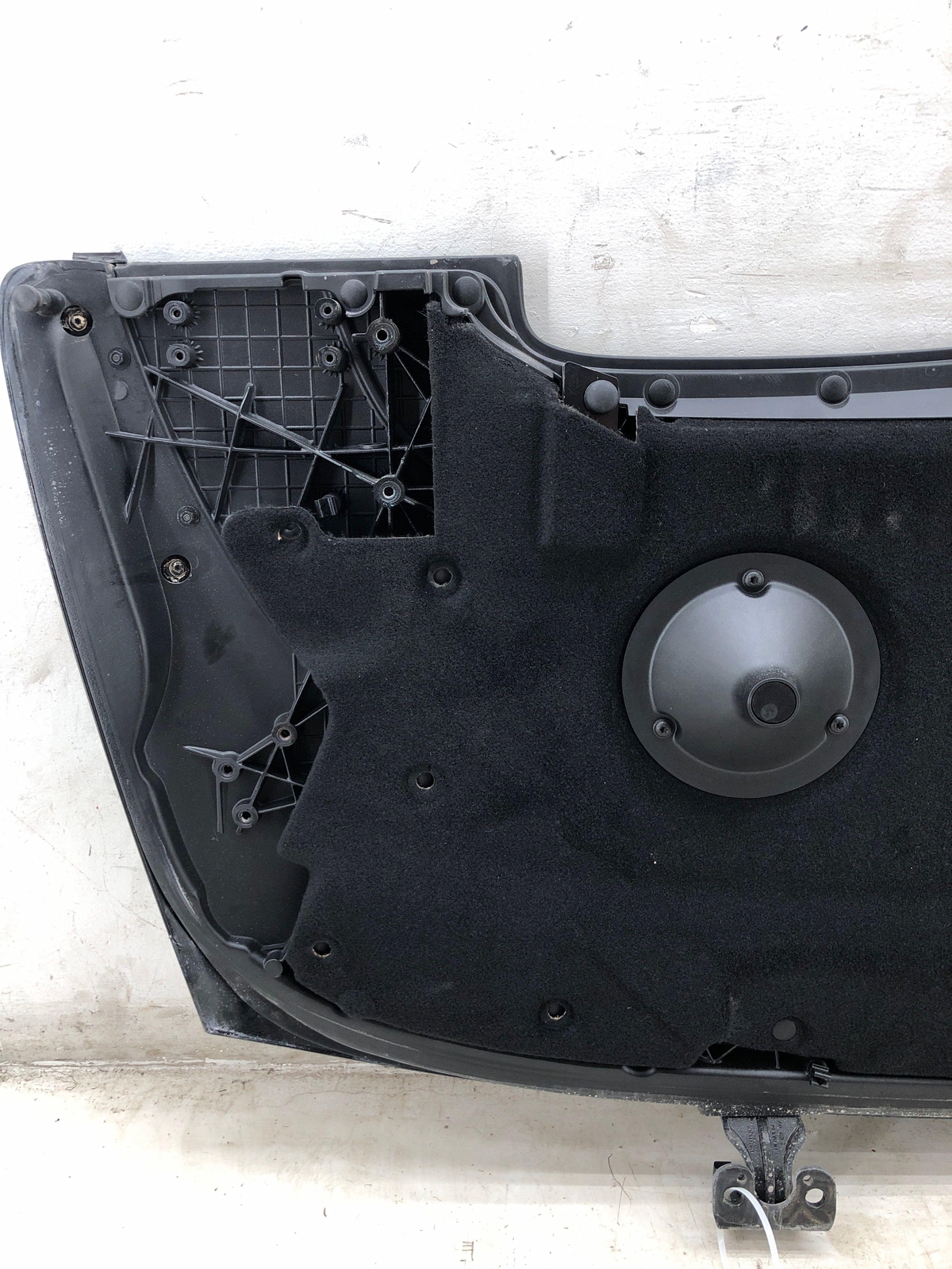 2009-2011 BENTLEY CONTINENTAL GTC SPEED REAR CONVERTIBLE LID COVER TRIM PANEL