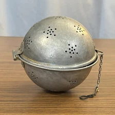 Large 5 " Tea Ball Infuser Strainer Star Design Made in Italy Vintage