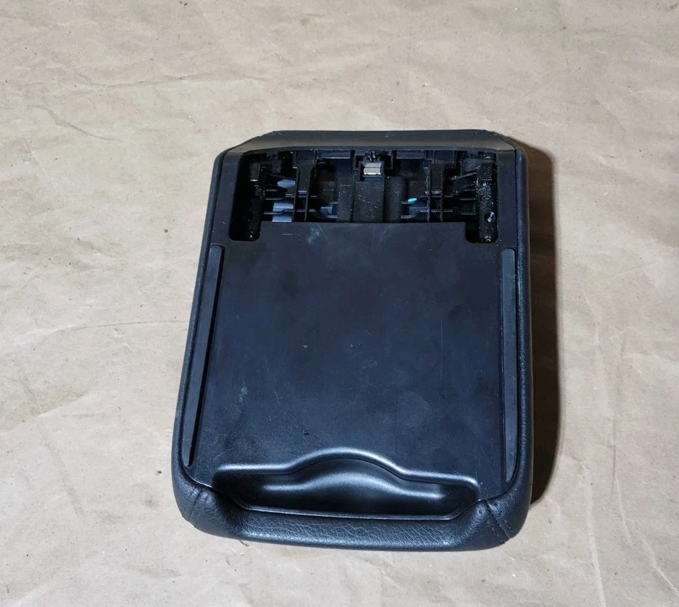 AUDI A4 A5 S4 S5 2008-2017 ALLROAD CONSOLA CENTRAL DELANTERA REPOSABRAZOS TAPA NEGRO OEM Foto 4 de 4