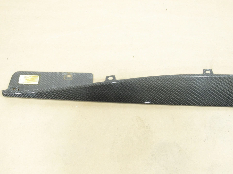 Cubierta de carbono 14-18 Aston Martin Vanquish 2014 placa inferior derecha hoja umbral @3 Foto 4 de 4