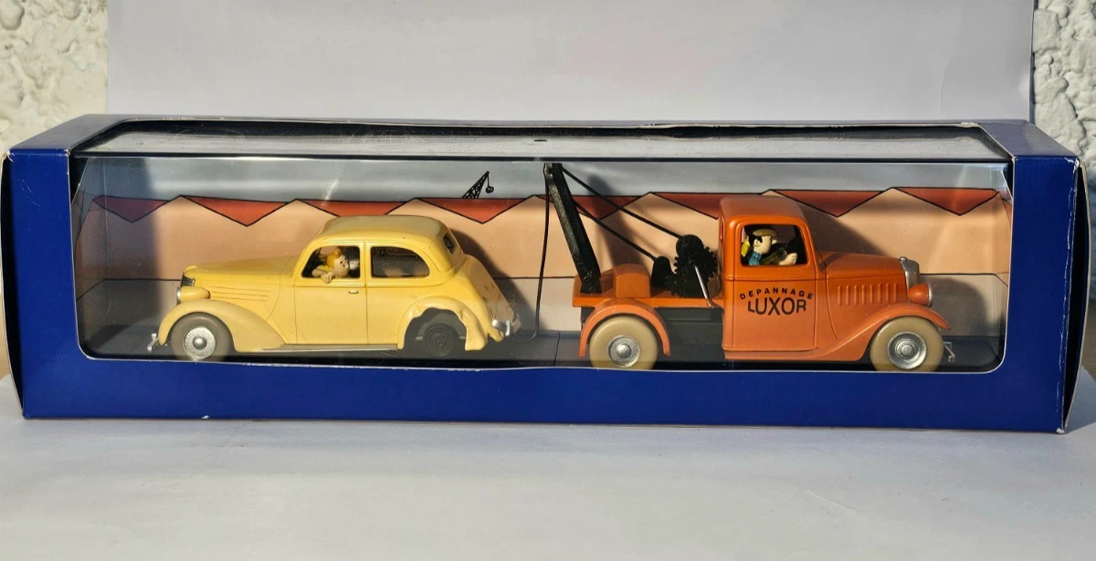 Voiture Miniature Tintin La dépanneuse du Crabe aux pinces d'or 1953