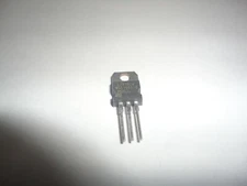 ST 18V POSITIVE VOLTAGE REGULATOR L7818CV USED IN VARIOUS APPLICATIONS