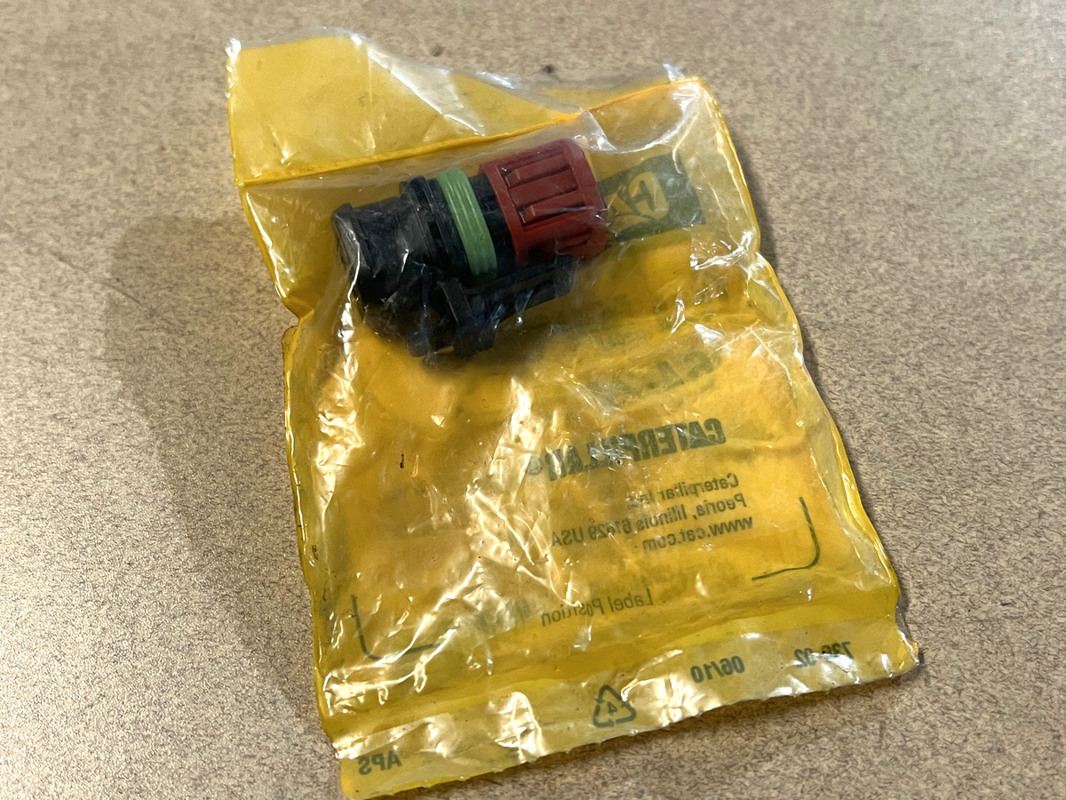CAT - 264-2407 - Plug Assembly Connector - 4 Pin - (NEW) | eBay