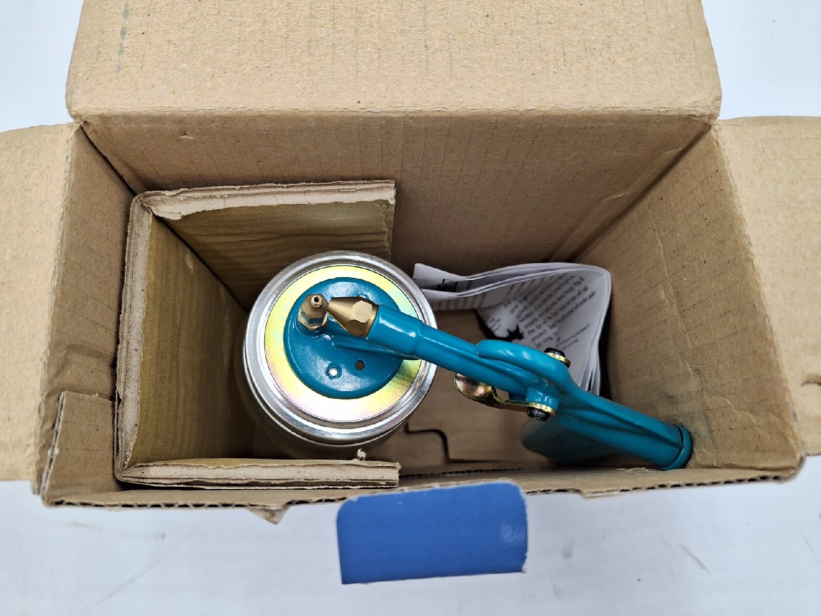 Critter Spray Products 22032 118SG Siphon Gun Spray Paint Gun 0077 Open