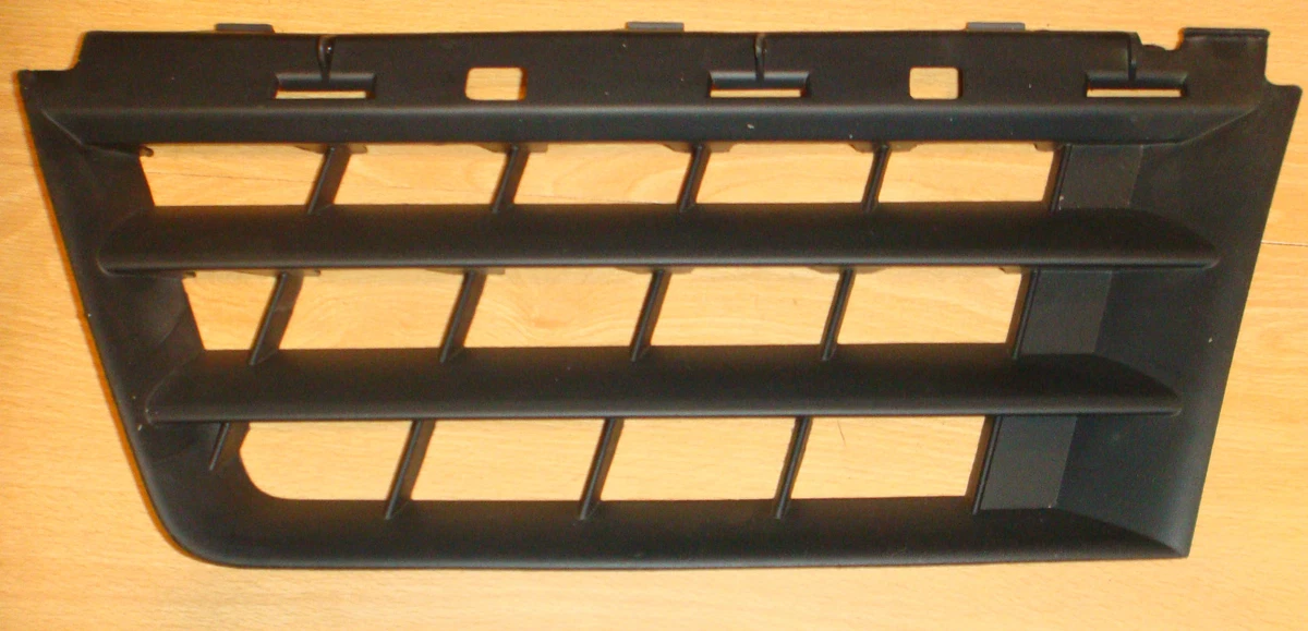 Genuine Renault 7701474779 front radiator grille (LH and RH ) | eBay