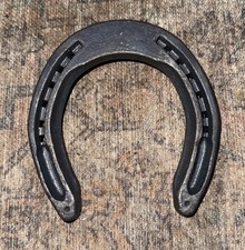 1x New Steel Horseshoes Size 2 Durable Heavy Duty Farrier Horseshoe