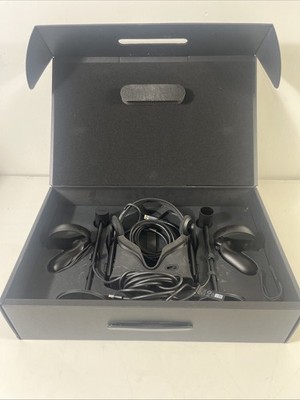 Oculus Rift VR CV1 System C4-A Headset, TO-L & TO-R Controller, x2 3P-A Sensors