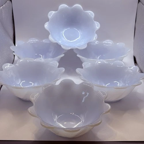 Vintage ANCHOR HOCKING Fire King "AZURITE" Blue Hue💙Blossom Lotus Bowl Set Of 6