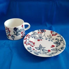 Arabia Luno Frostberry Tea Cup & Saucer Plate Coaster