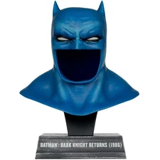 DC Direct - Batman (Dark Knight Returns) 1:3 Scale Cowl Prop Replica BOX ISSUES