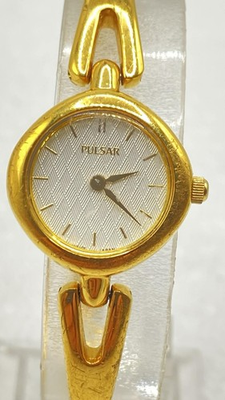 #ad Vintage Ladies PULSAR Gold Tone Stainless Steel Fancy Bracelet Dress Watch clean $45.00