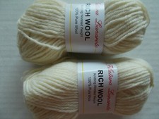 Filatura Lanarota Rich 100 wool yarn, Natural off white ,lot of 2 104 yds ea 