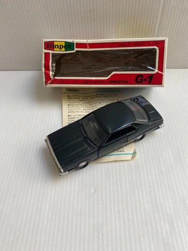 YONEZAWA TOYS (Japan) No. 012 Nissan Skyline Diapet Grey 1/40 Miniature Car