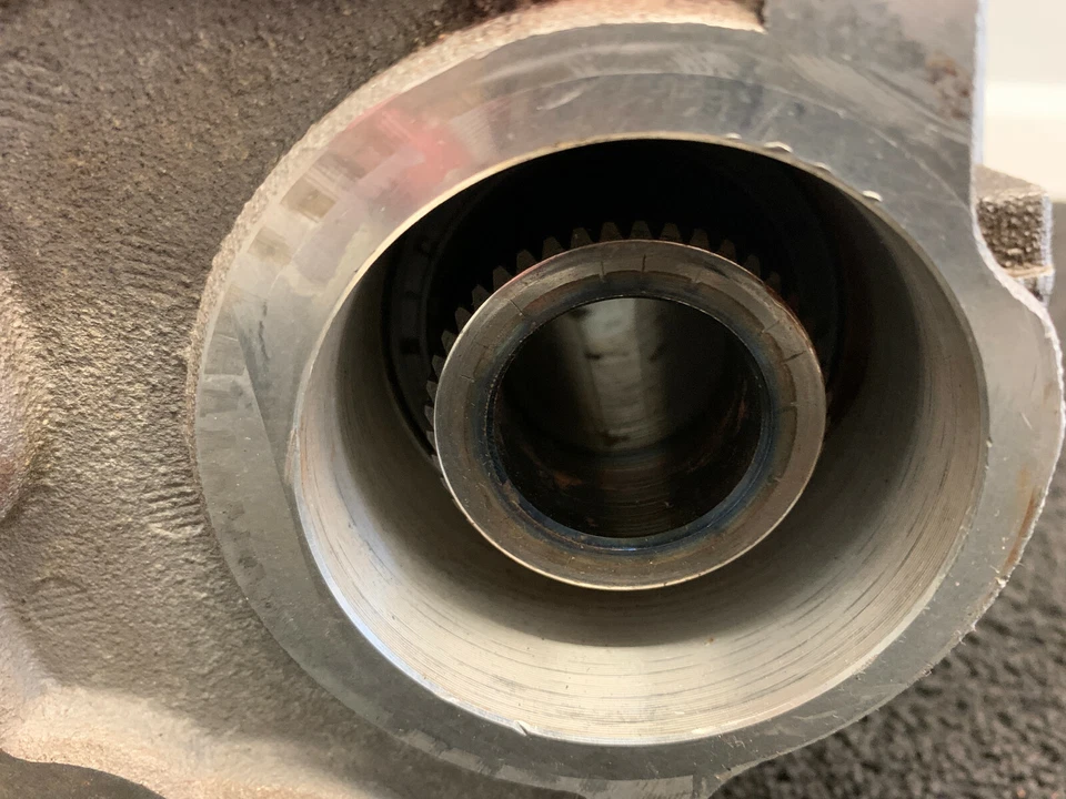 03-09 Volvo S60 S80 V70 XC70 XC90 2.5 caja de transferencia de engranajes angulares 36000340 Foto 3 de 4