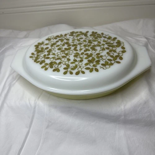 Vintage Pyrex Glass 043 Oval Casserole with 943C Lid Verde Green 1-1/2 Quart