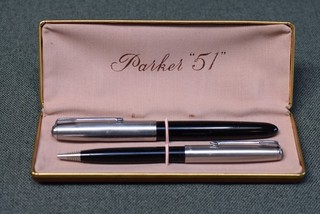 Vintage Collectable PARKER 51 Fountain & Ball Point Pen Set BOXED