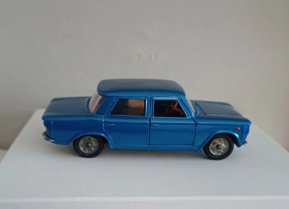 Mebetoys Fiat 1500 Art A-2 Scala 1/43 Restaurata - Immagine 4 di 4