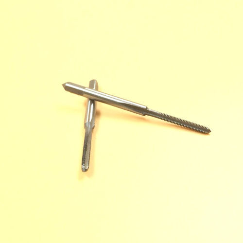 Rubinetto metrico conico e spina passo M2,6 x 0,45 mm [SN/3] - Foto 8 di 8