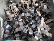 175 vintage 22mm iron hinged double pipe clips ? old pipe clips steampunk ? 22MM