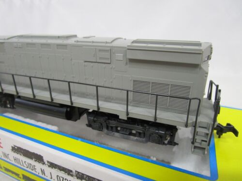 Atlas Kato HO Scale Undecorated Alco C424 Diesel Locomotive NOS 8050 - Picture 8 of 10