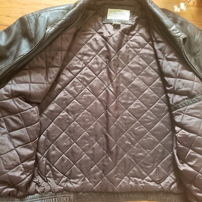 St. Johns Bay VTG lined Brown soft leather bomber jacket St. Johns Bay VTG lined Brown soft leather bomber jacket
