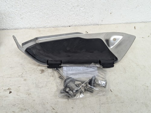 BMW R1300GS Right Engine Cylinder Head Protector Guard KA1 2023 2024 77147109278 - Picture 4 of 7