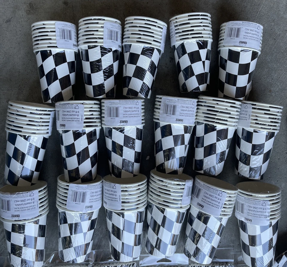 赛车赛车运动方格旗派对餐具、杯子/板及更多派对盒 — 第 2/4 张图片