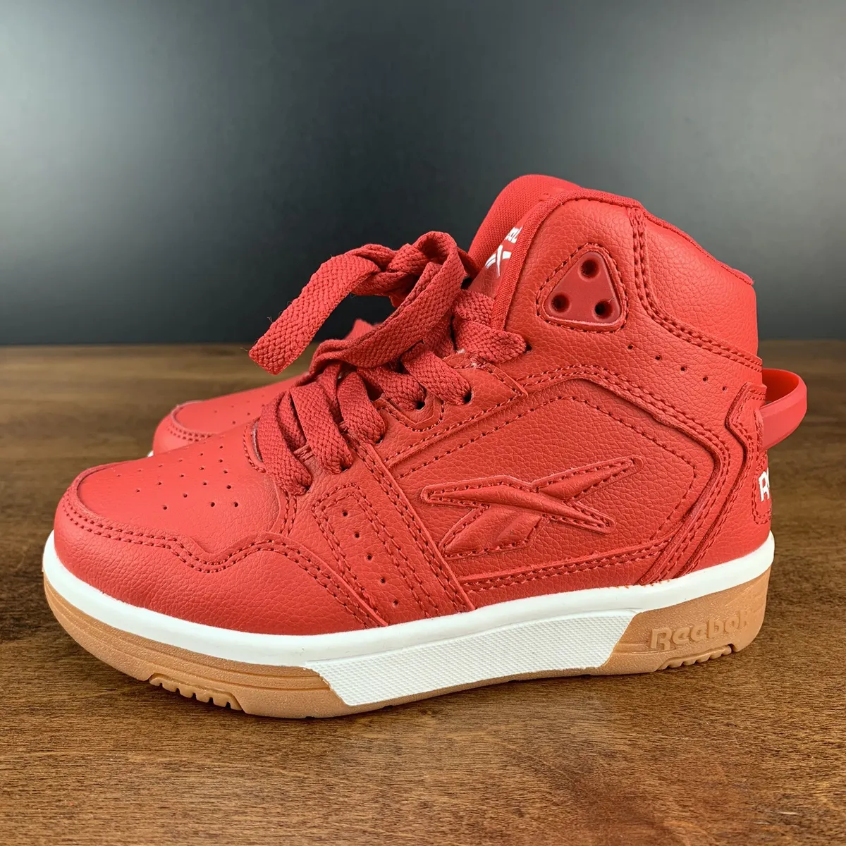 ponerse nervioso guerra Mirar fijamente Reebok Classic Boys Size 11K Red High Top Lace Up Sneaker Shoes | eBay