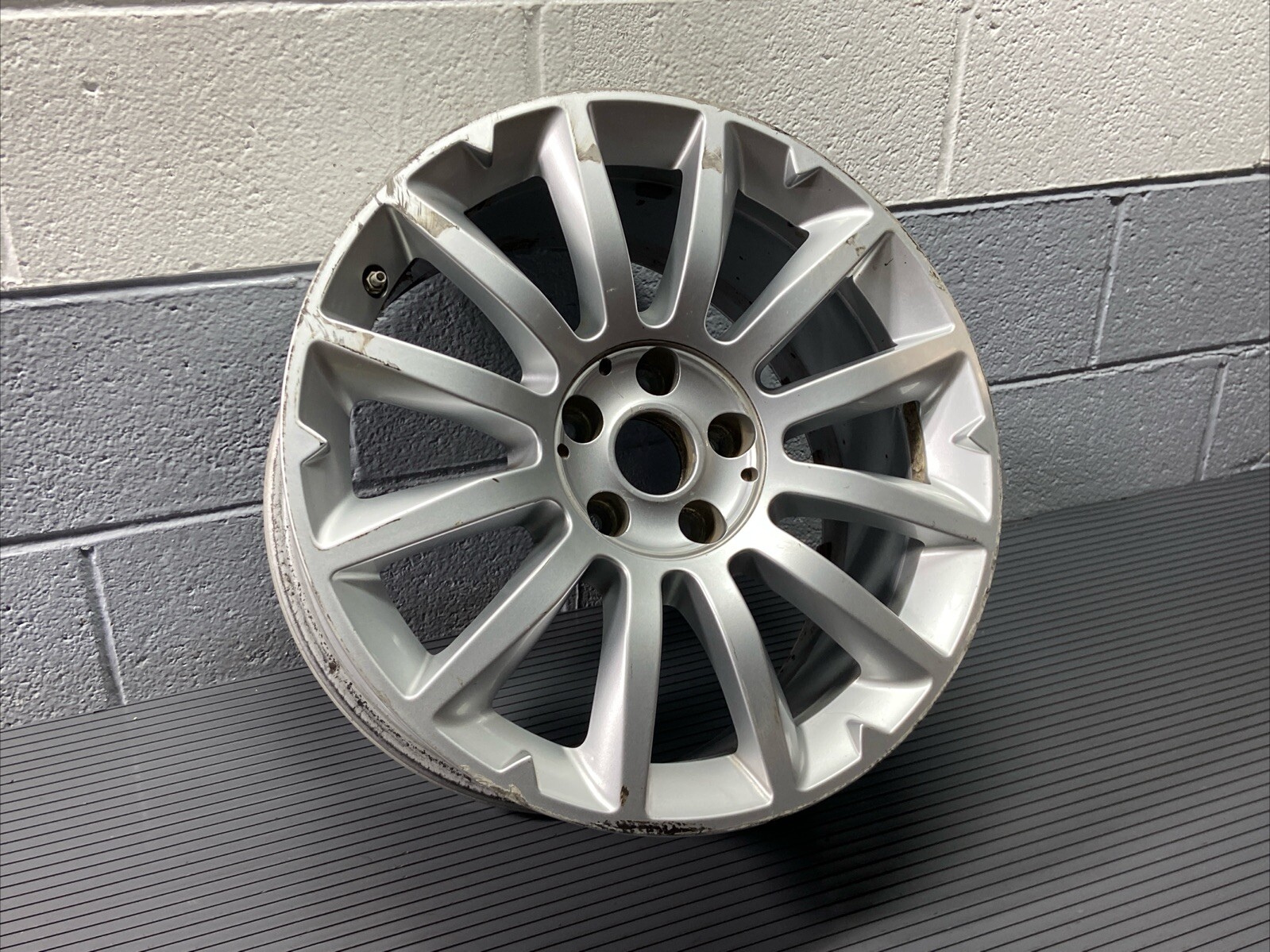 Maserati Ghibli 2013-2015 REAR Wheel