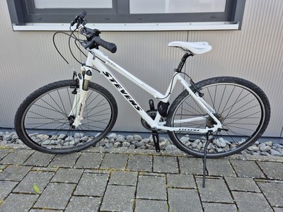 Stevens X6 Lady...46cm...Deore...Lockout