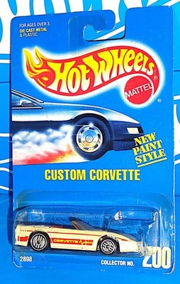Hot Wheels Early-Mid 1990s Mainline #200 Custom Corvette Pearl White w/ UHs