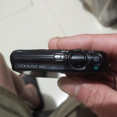 Nikon Coolpix S01 Digital Camera 10.1MP 3x Optical Zoom Red-Eye