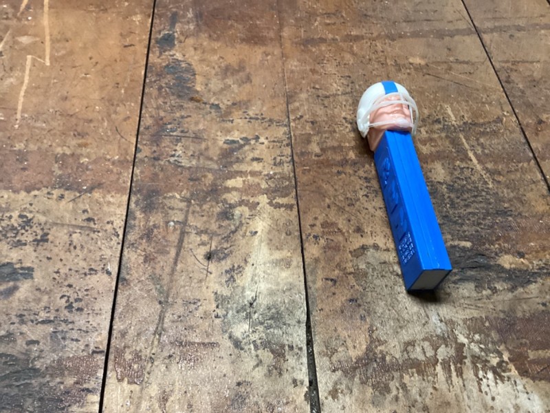 Football Player Pez No Feet