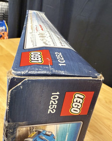 LEGO Volkswagen Beetle 10252 New and sealed in box, SHELF WEAR on box (see pics)