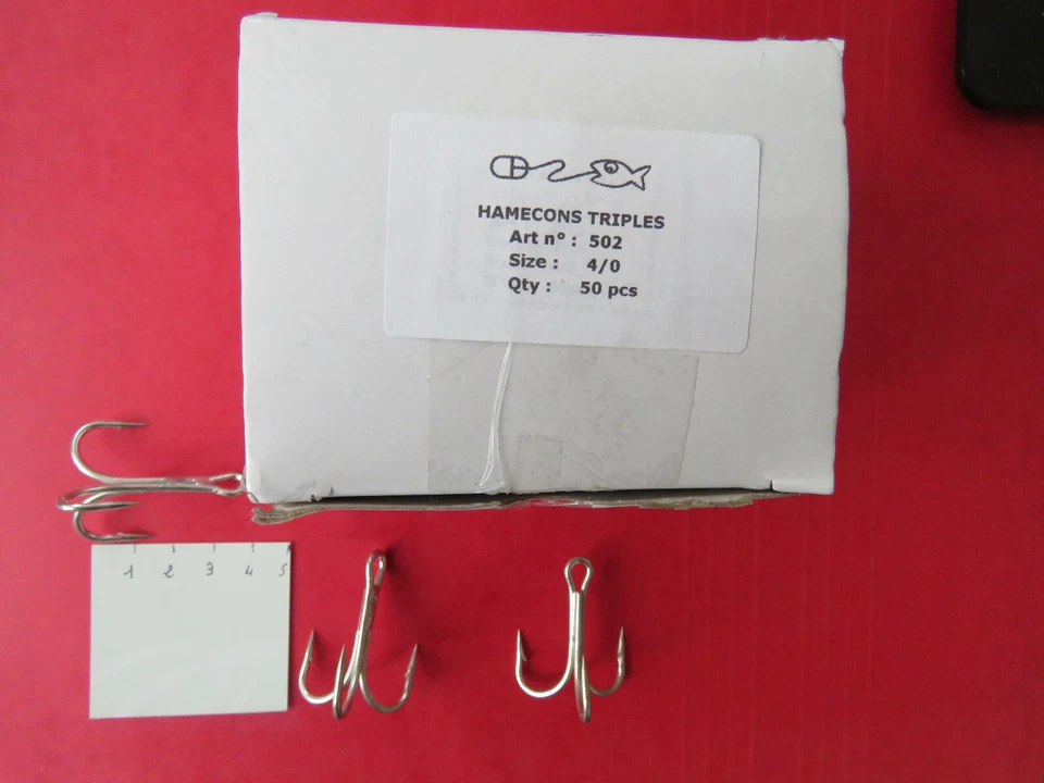 Pêche silure ou mer - boîte de 50 hameçons triples n° 4/0, toutes méthodes - Photo 1/1